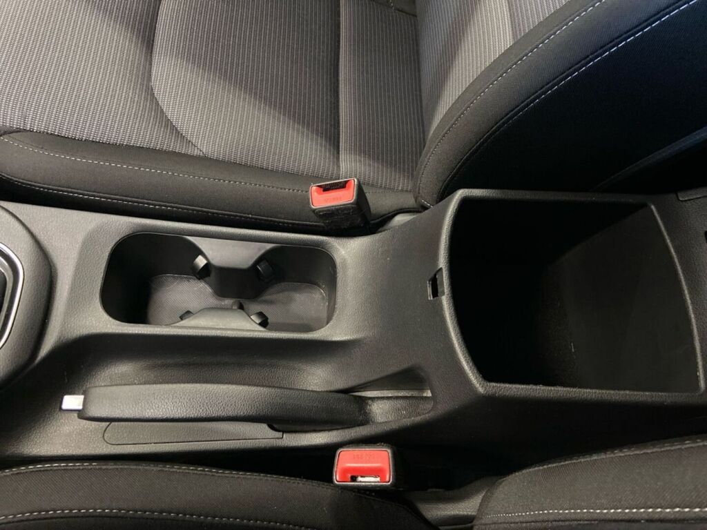 Hyundai i30 Wagon 2018 Sininen