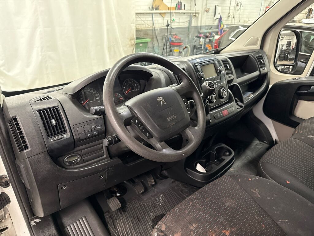 Peugeot Boxer 2018 Valkoinen