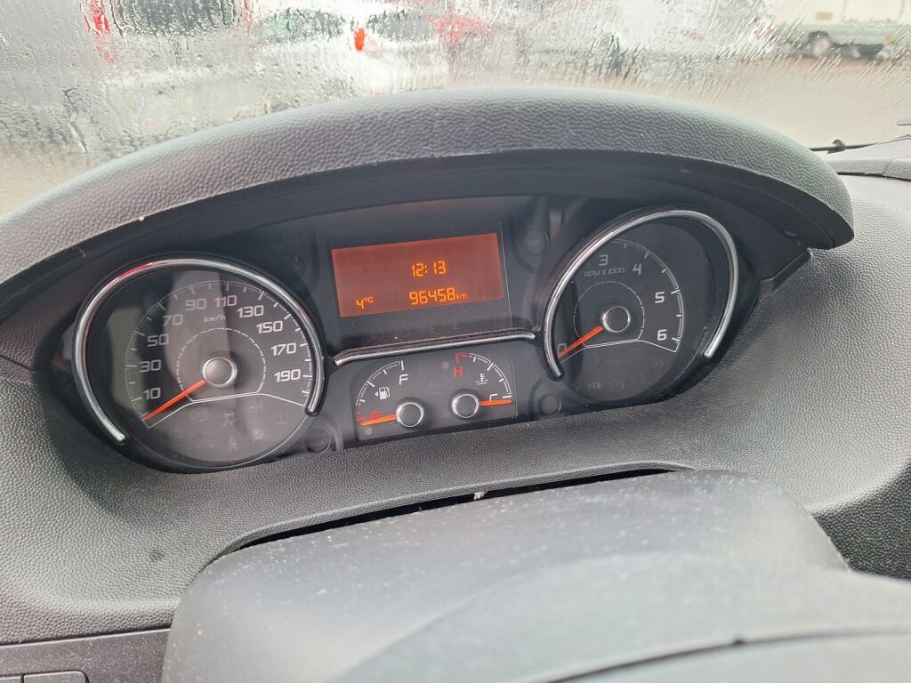 Weinsberg CaraBus VAN 600 2018 Valkoinen