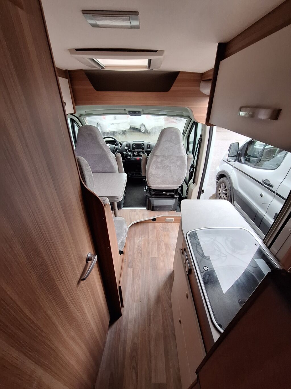 Weinsberg CaraBus VAN 600 2018 Valkoinen