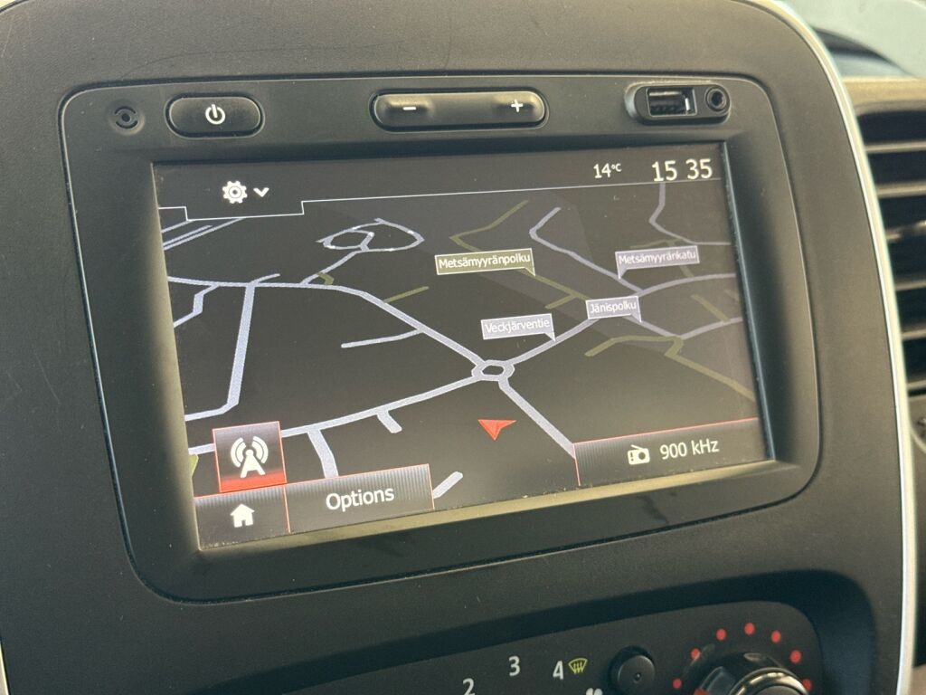 Nissan NV300 2018 Valkoinen