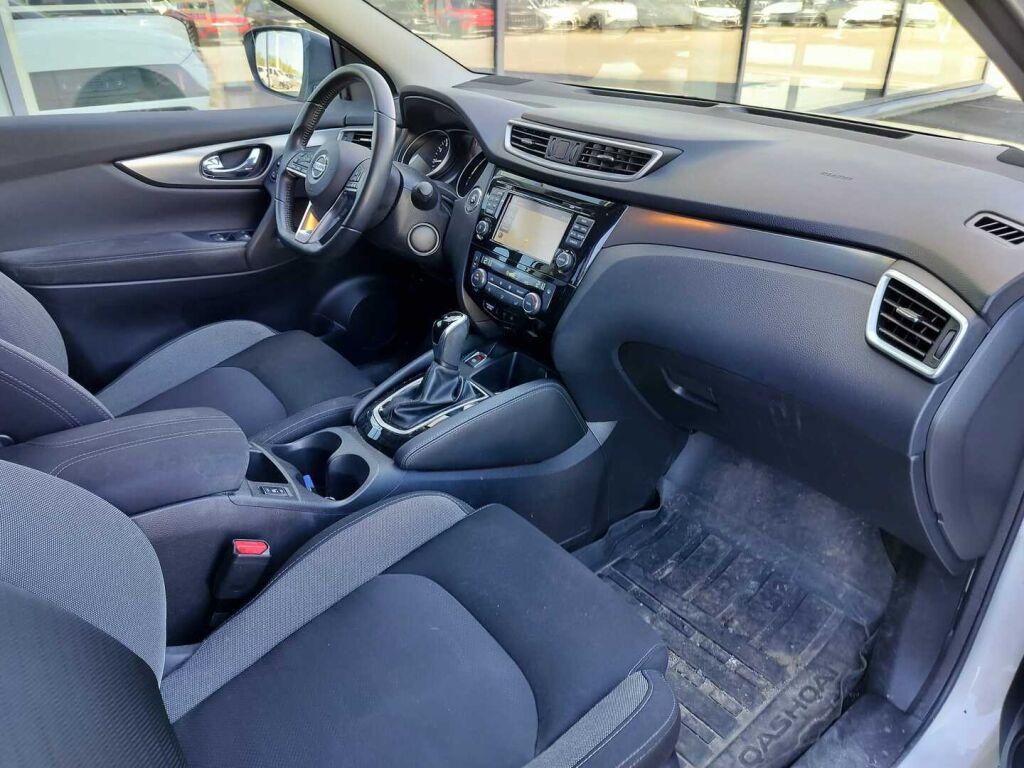 Nissan Qashqai 2018 Valkoinen