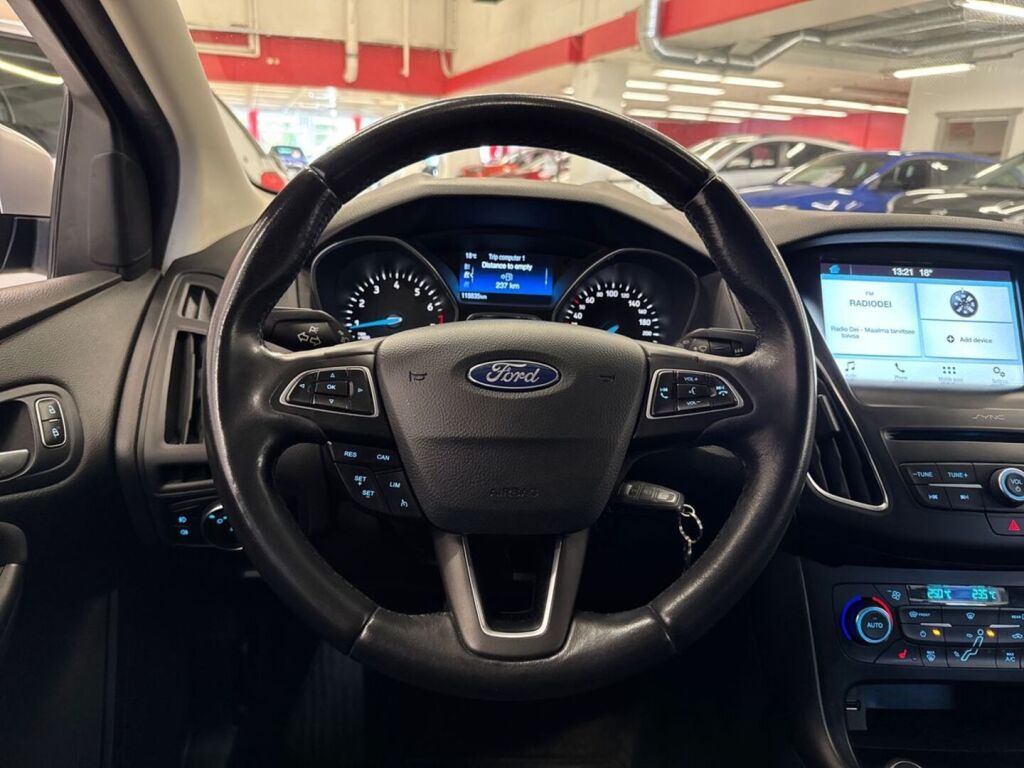 Ford Focus 2018 Harmaa