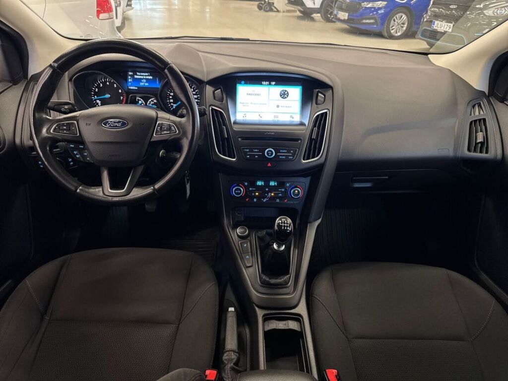 Ford Focus 2018 Harmaa