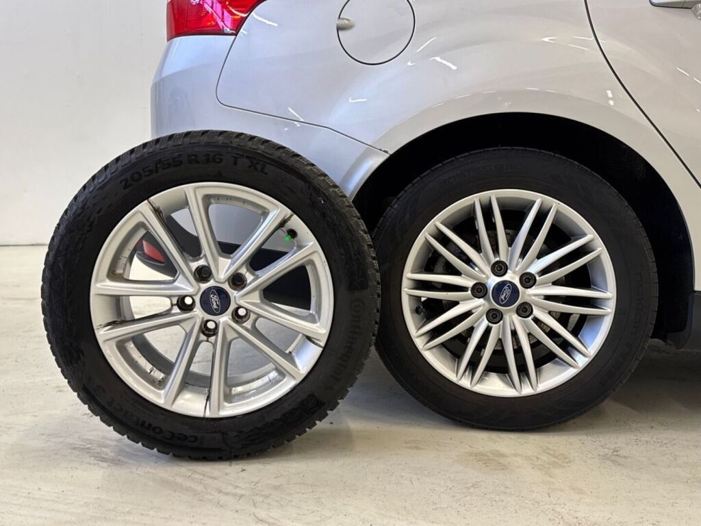Ford Focus 2018 Harmaa