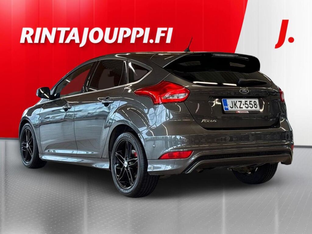 Ford Focus 2018 Harmaa