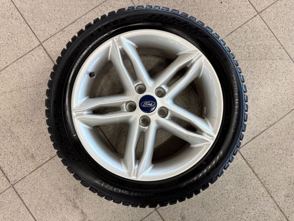 Ford Focus 2018 Harmaa