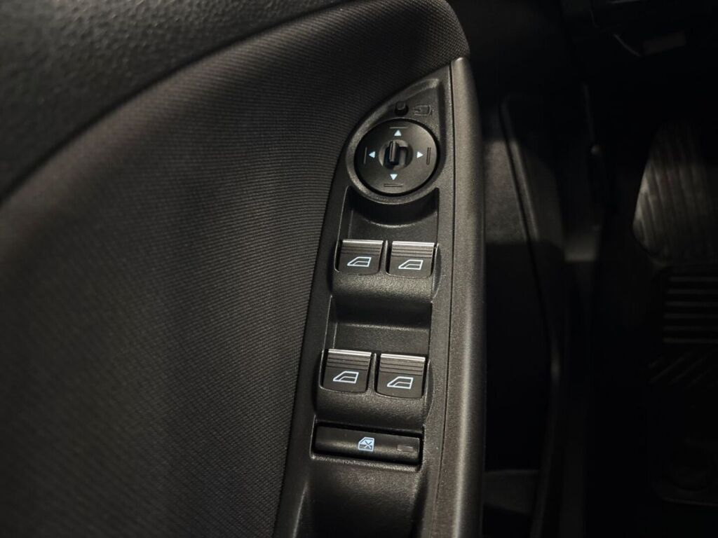 Ford Focus 2018 Harmaa