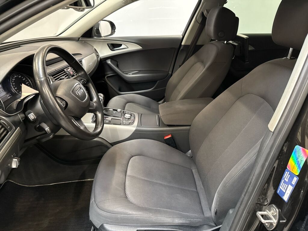 Audi A6 2012 Musta