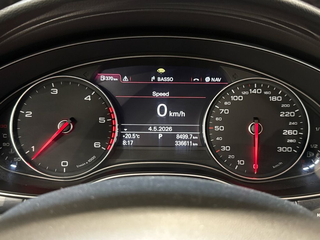 Audi A6 2012 Musta