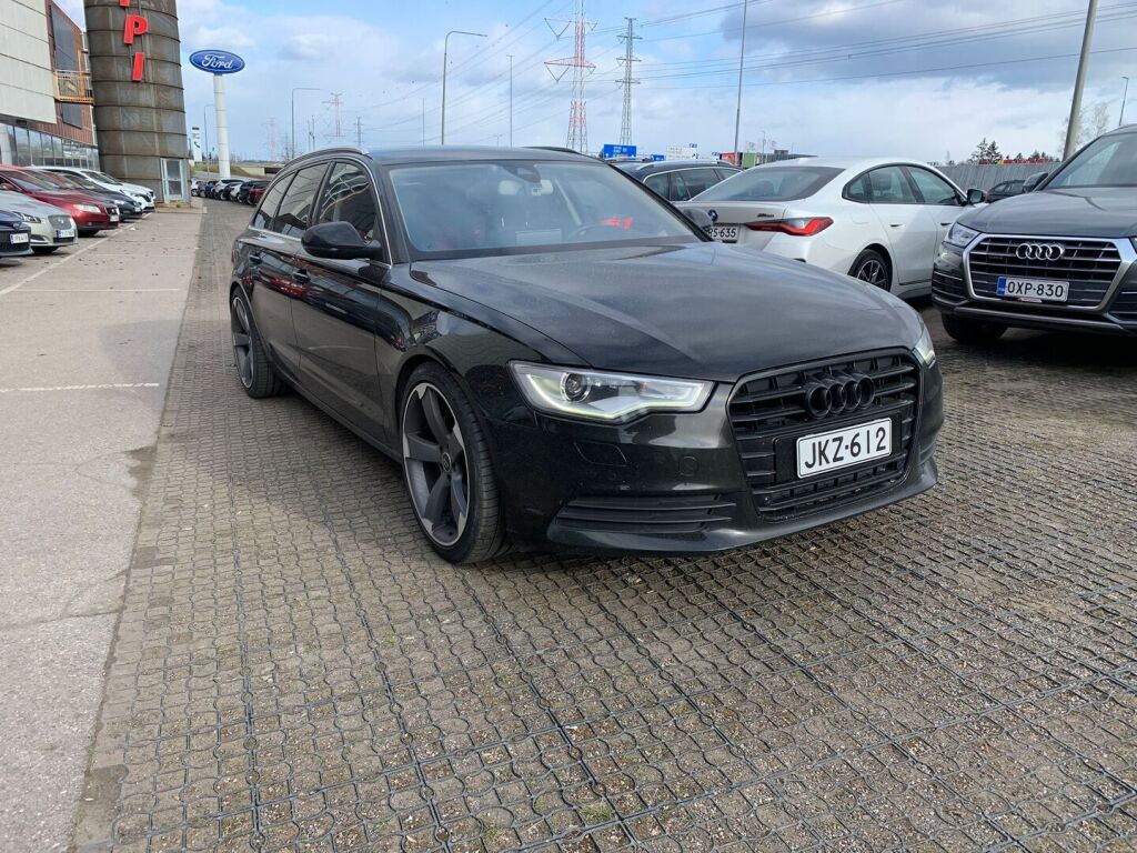 Audi A6 2012 Musta