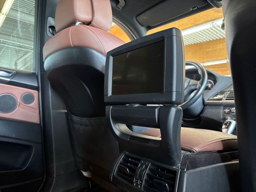 BMW X5 2011 Musta