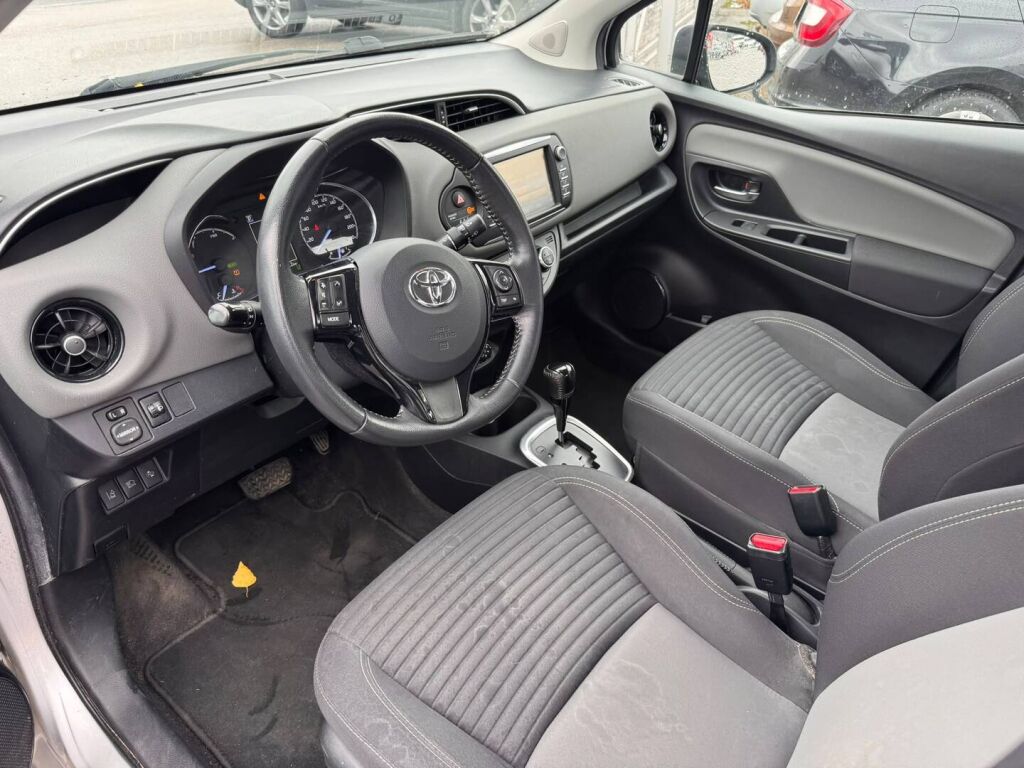 Toyota YARIS 2018 Hopea