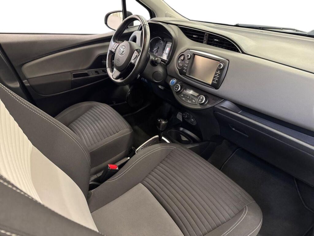 Toyota YARIS 2018 Hopea
