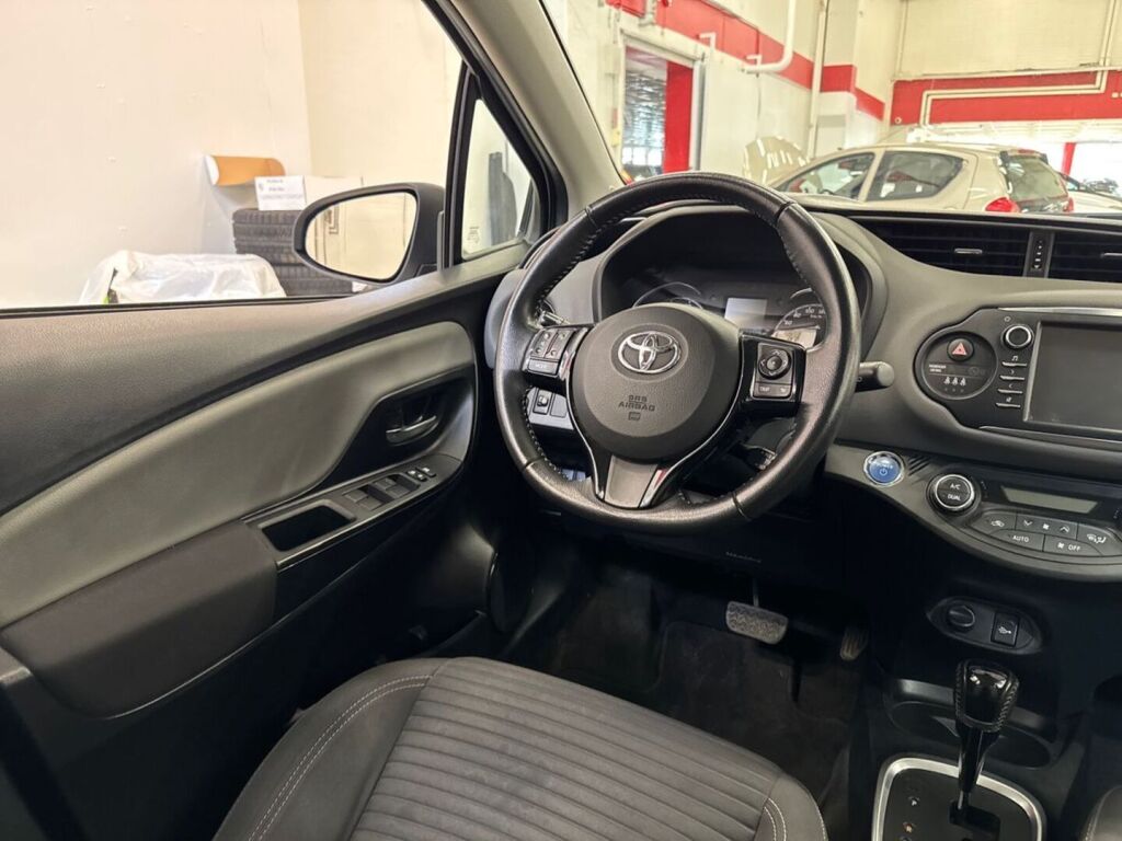 Toyota YARIS 2018 Hopea