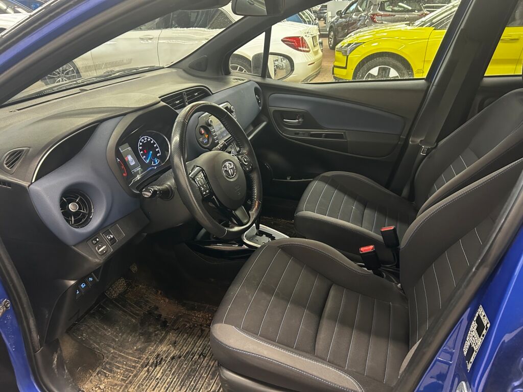 Toyota Yaris 2018 Sininen