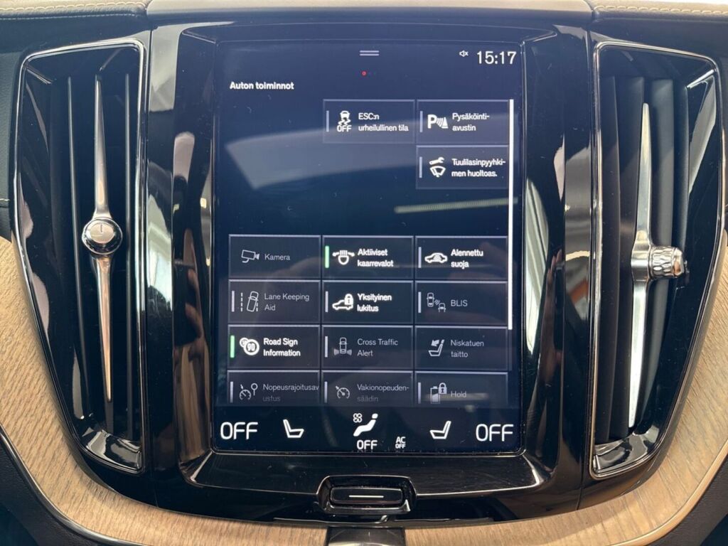 Volvo XC60 2019 Ruskea (beige)