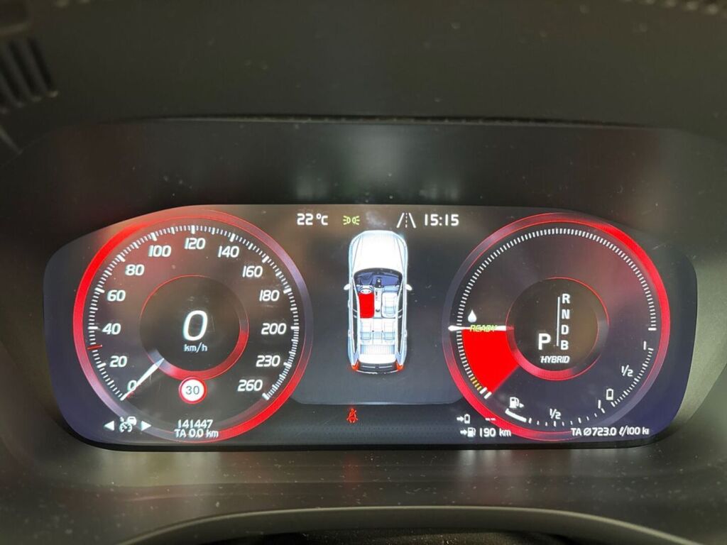 Volvo XC60 2019 Ruskea (beige)