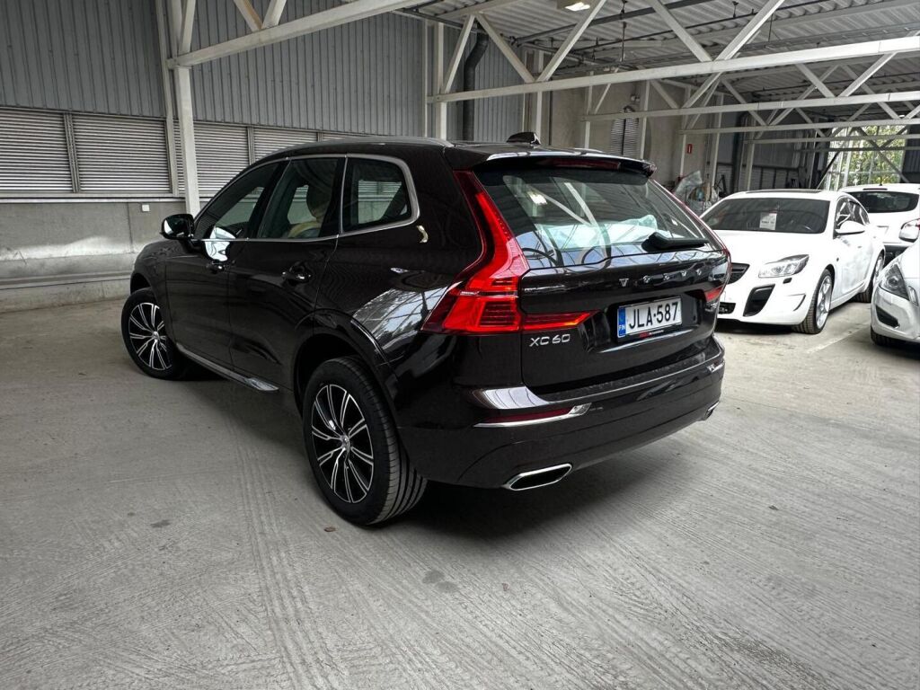 Volvo XC60 2019 Ruskea (beige)