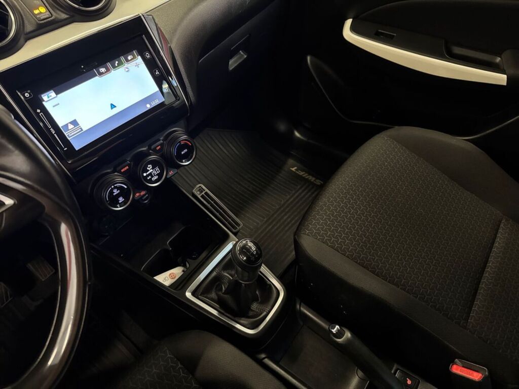 Suzuki Swift 2019 Harmaa