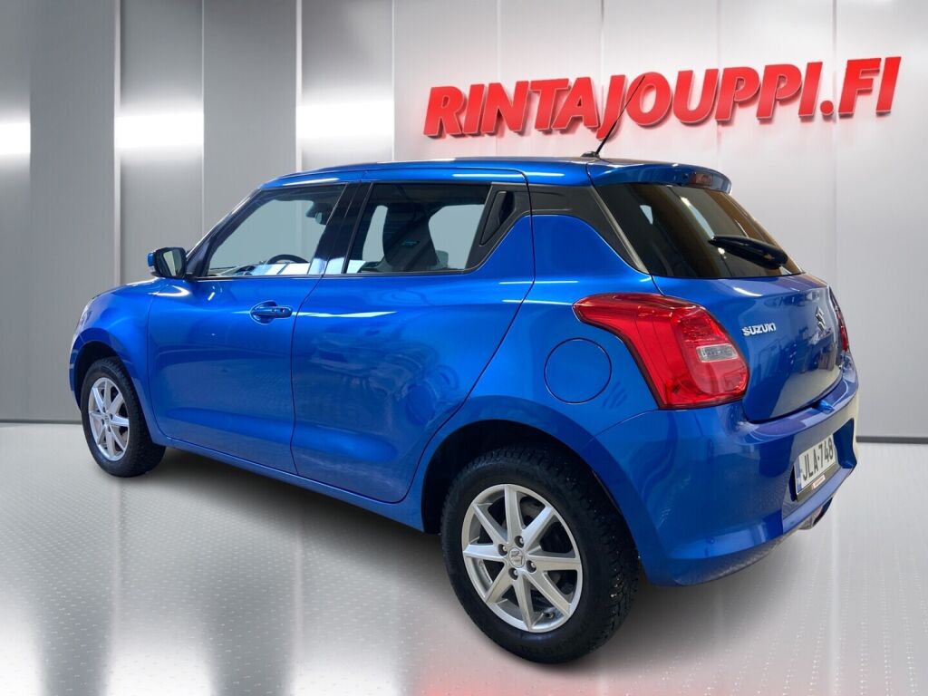 Suzuki Swift 2018 Sininen