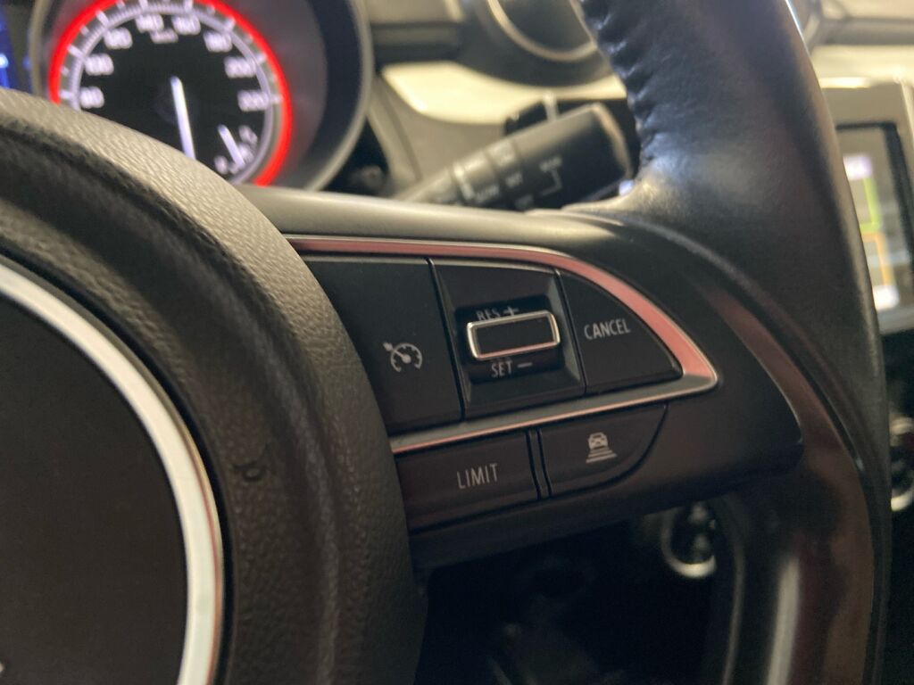 Suzuki Swift 2018 Sininen