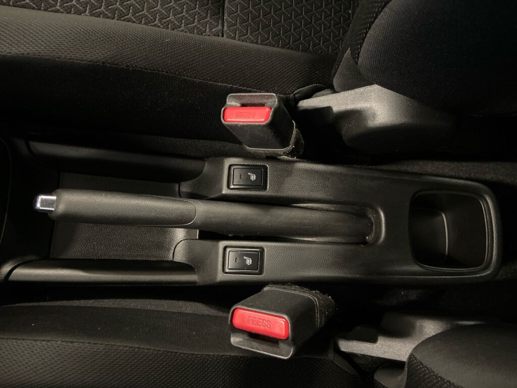 Suzuki Swift 2018 Sininen