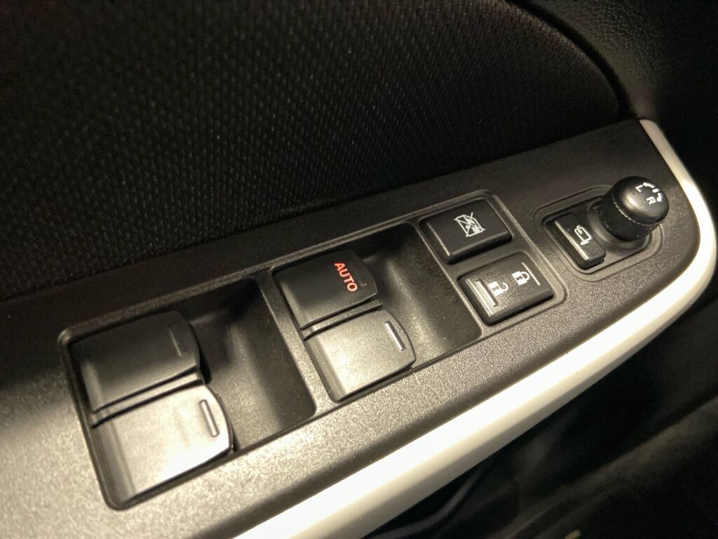 Suzuki Swift 2018 Sininen