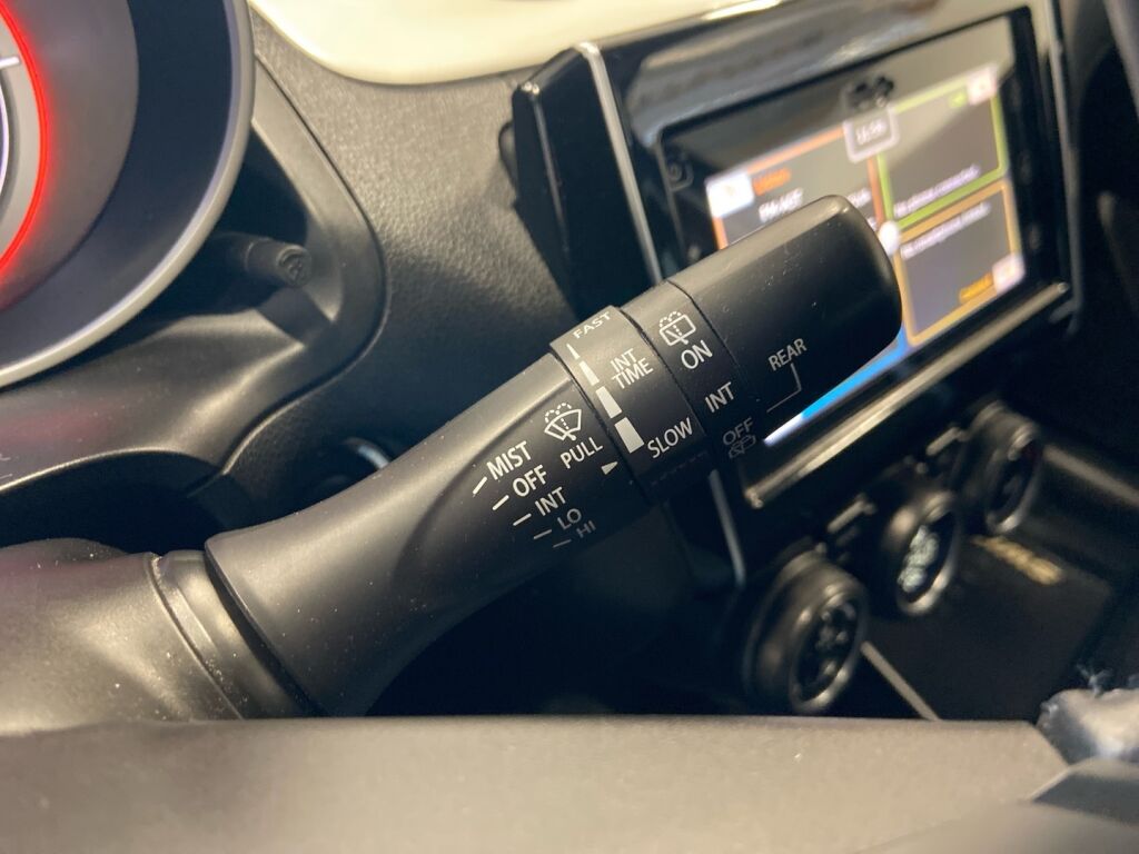 Suzuki Swift 2018 Sininen