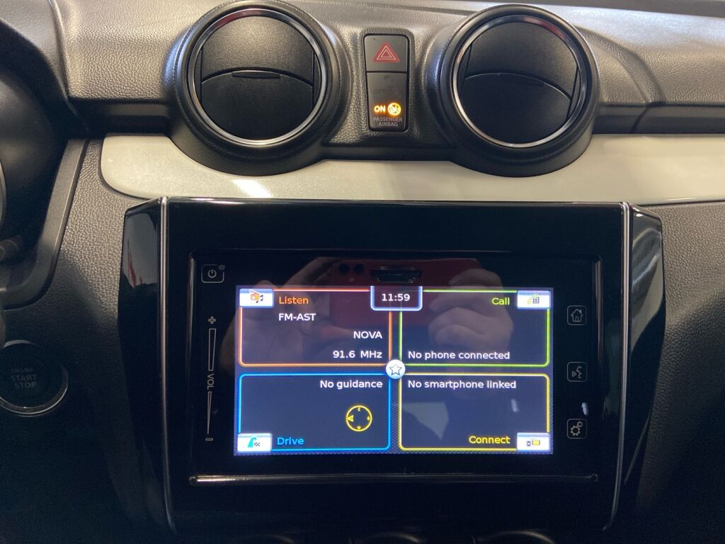 Suzuki Swift 2018 Sininen