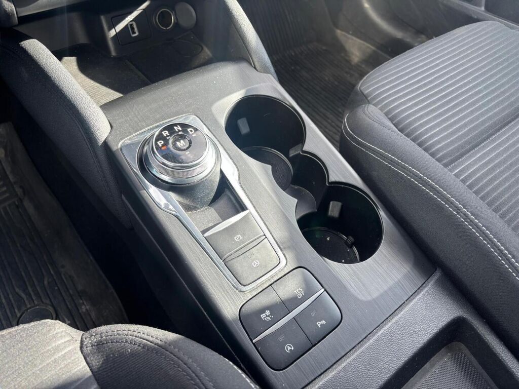 Ford Focus 2018 Sininen