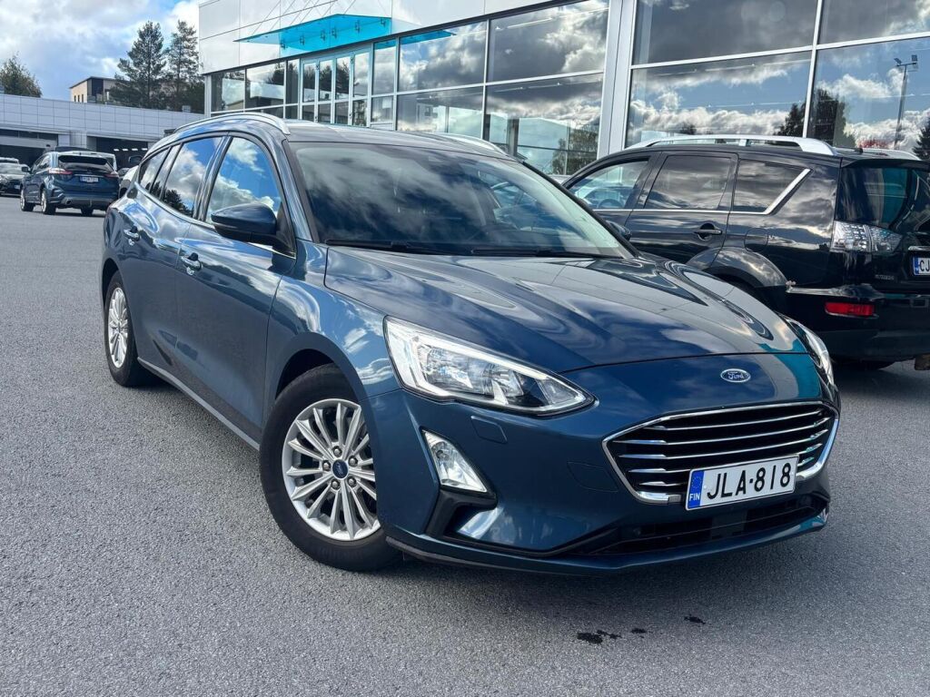 Ford Focus 2018 Sininen