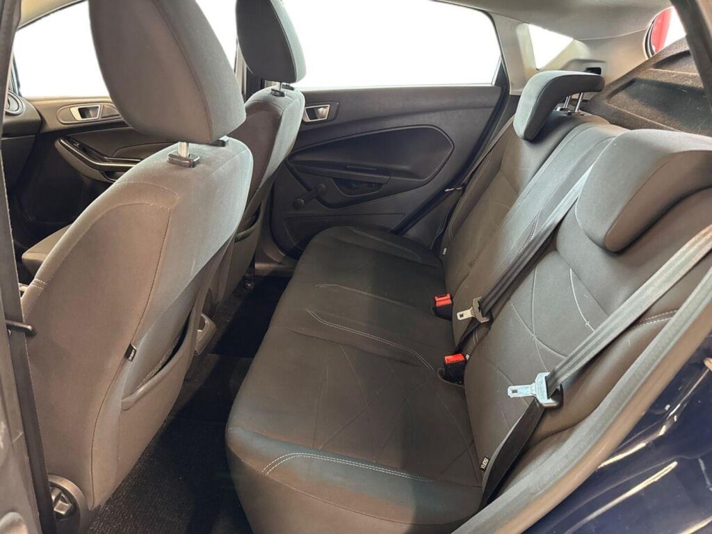 Ford Fiesta 2014 Sininen
