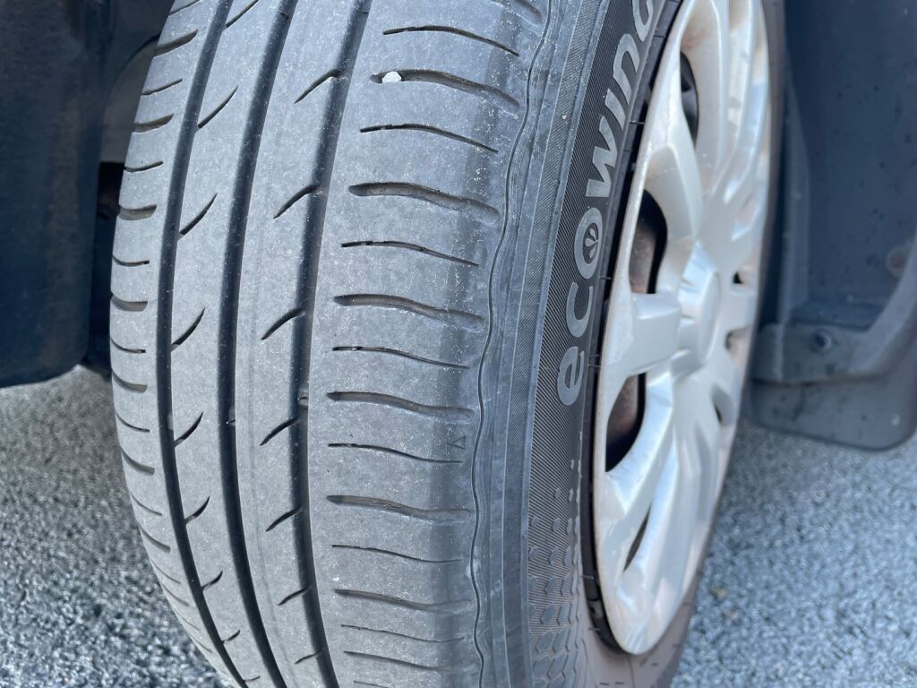 Ford Fiesta 2014 Sininen