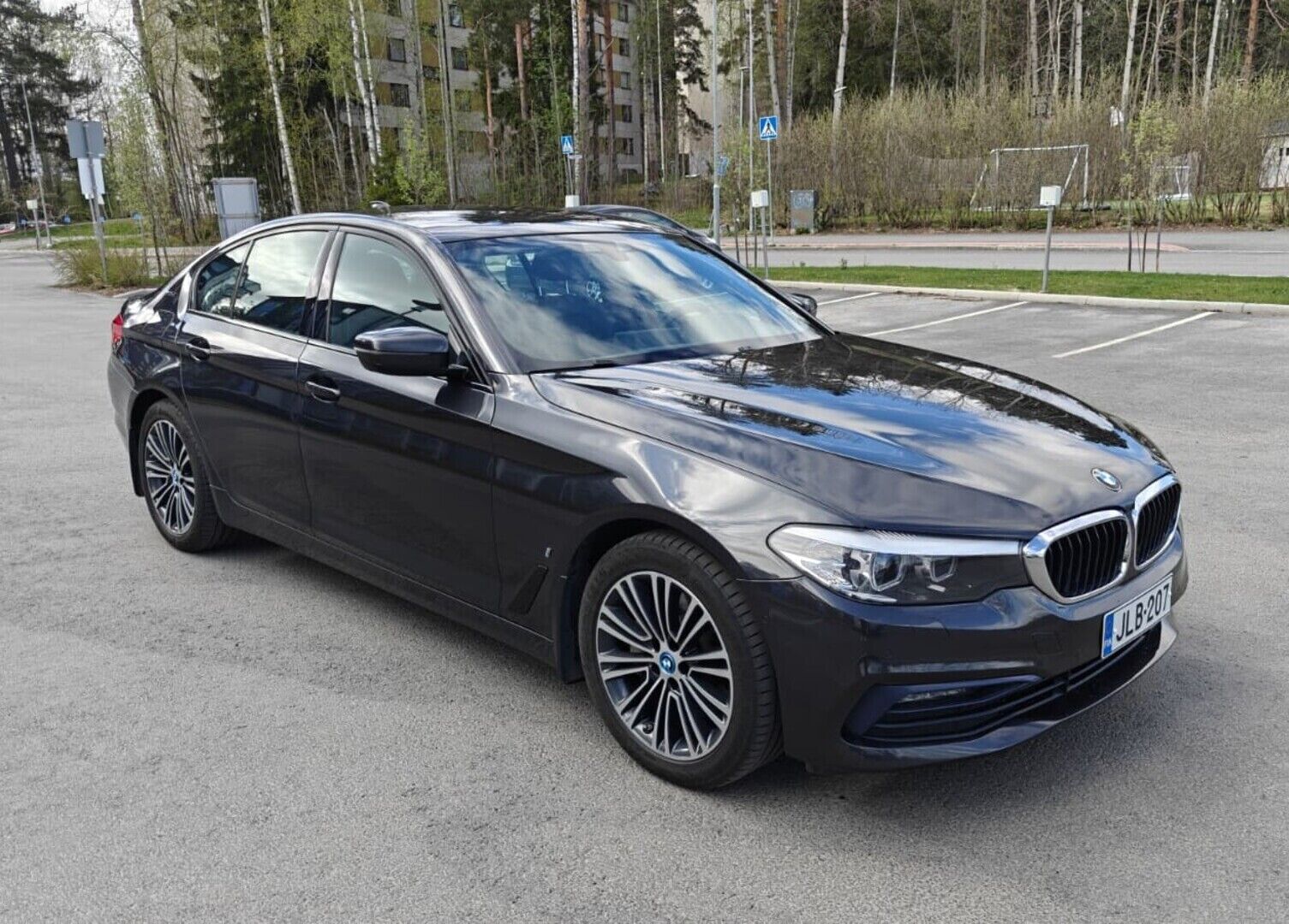BMW 530