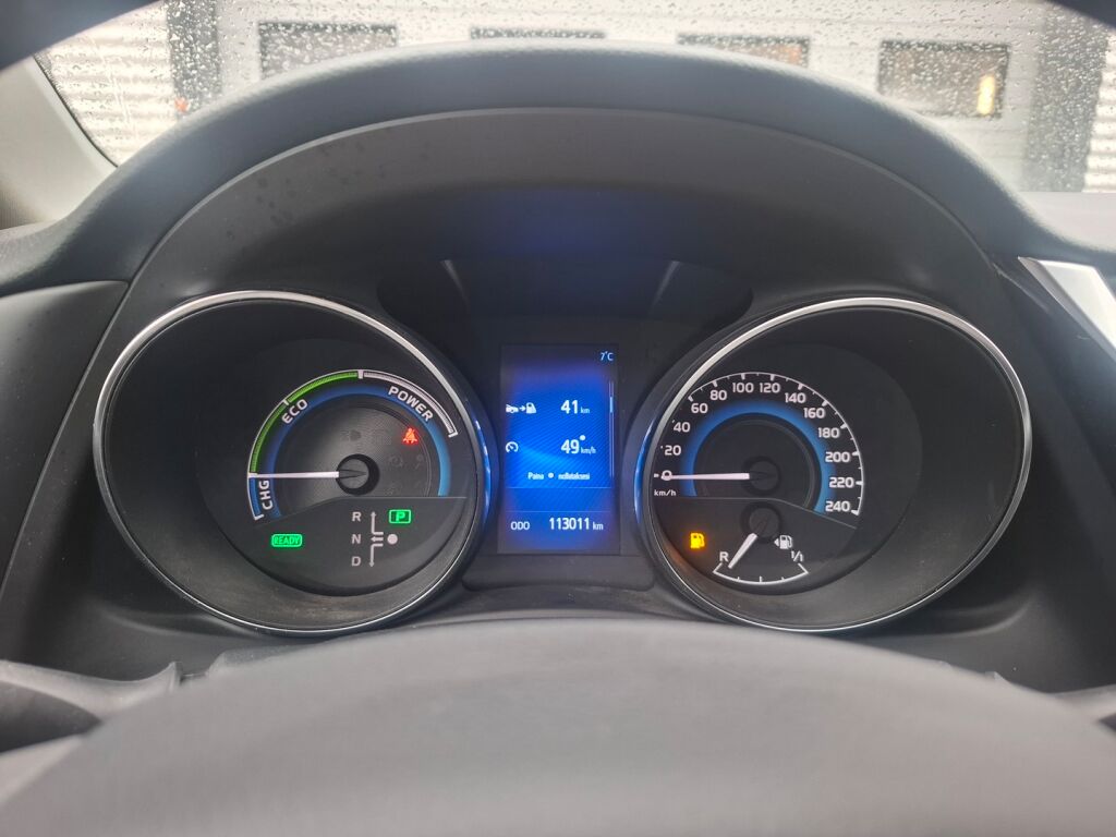 Toyota Auris 2018 Harmaa