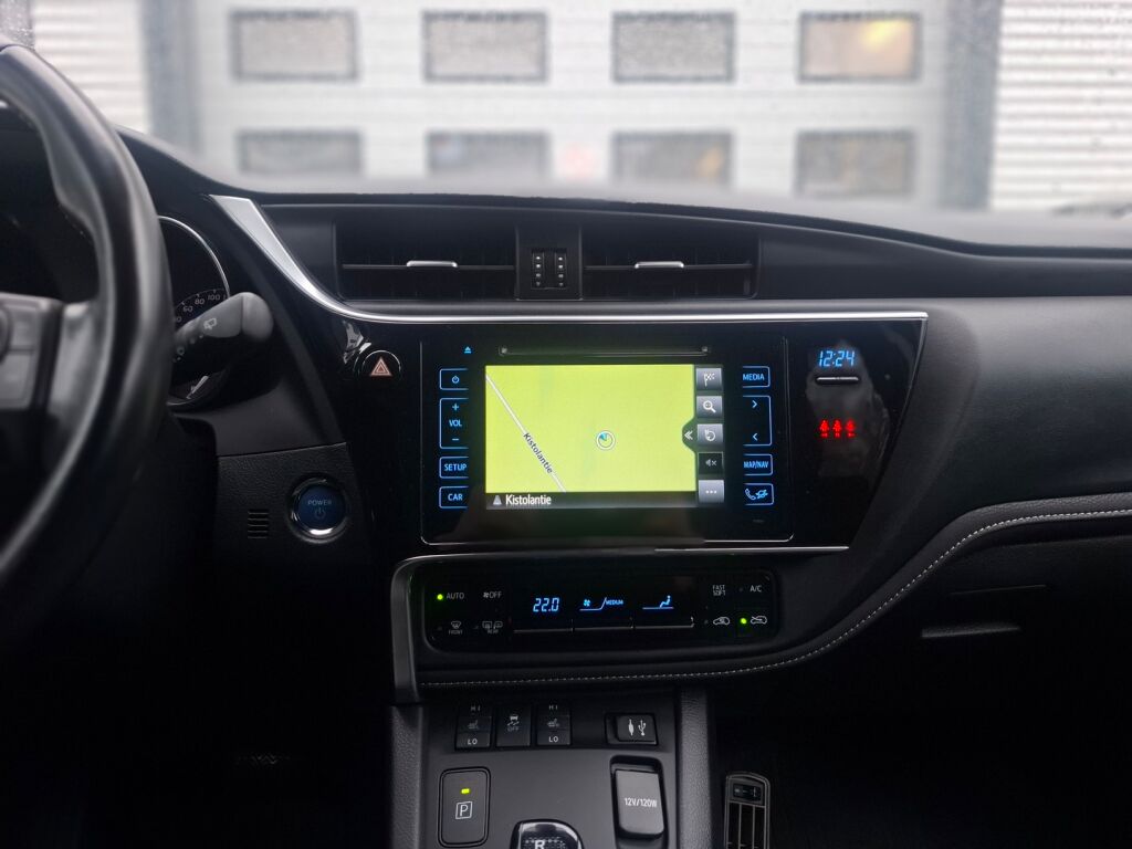 Toyota Auris 2018 Harmaa