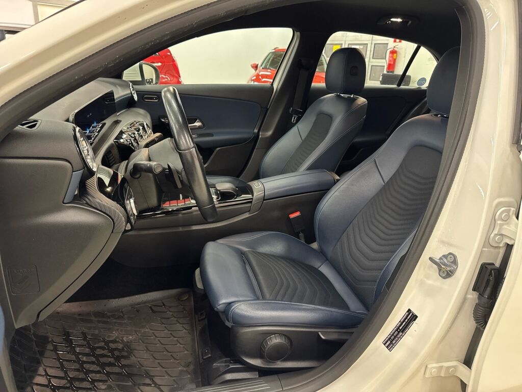 Mercedes-Benz A 2018 Valkoinen