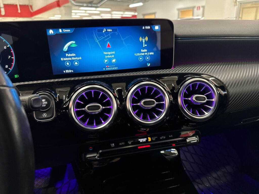 Mercedes-Benz A 2018 Valkoinen