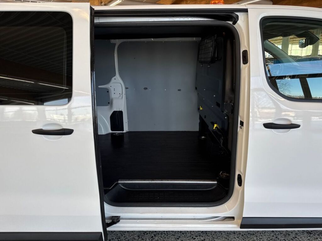 Peugeot Expert 2019 Valkoinen