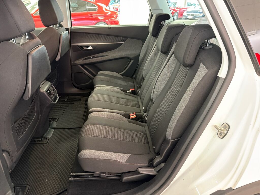 Peugeot 5008 2019 Valkoinen