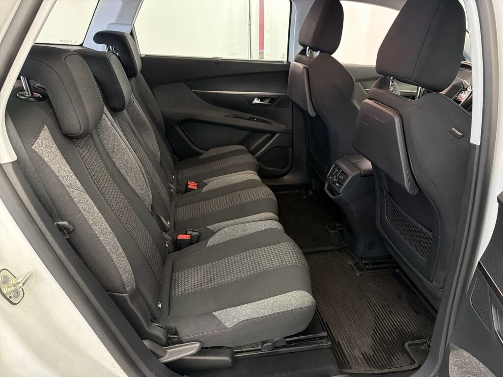 Peugeot 5008 2019 Valkoinen