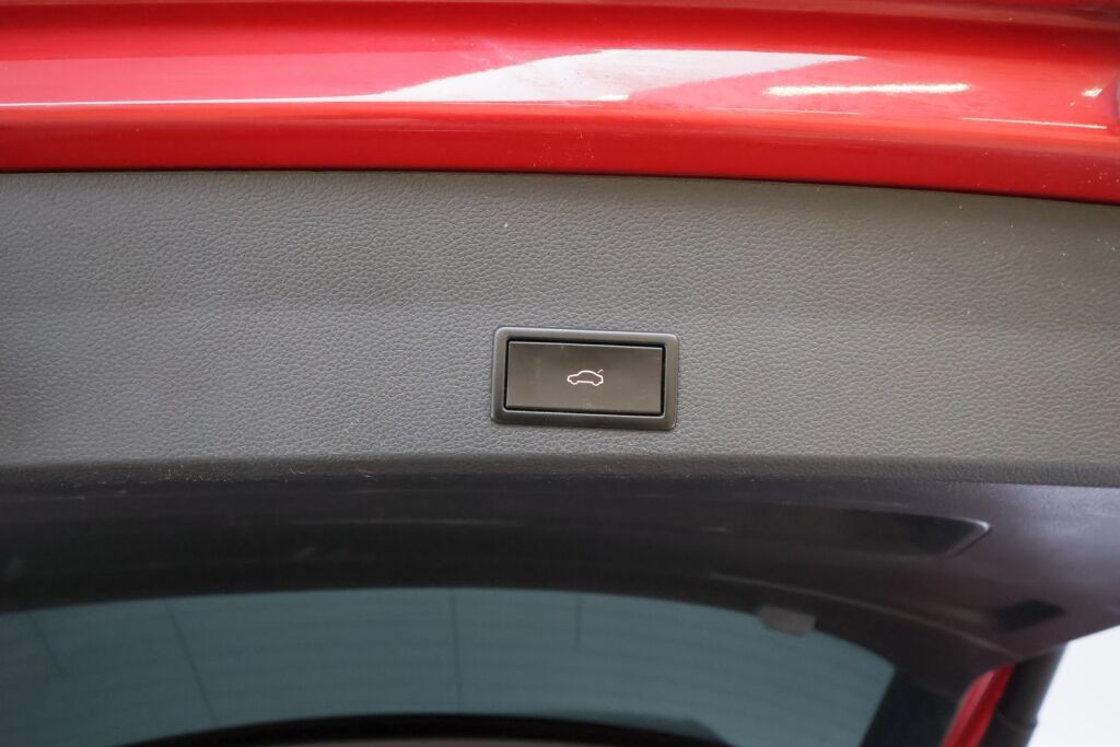 Seat Ateca 2019 Punainen