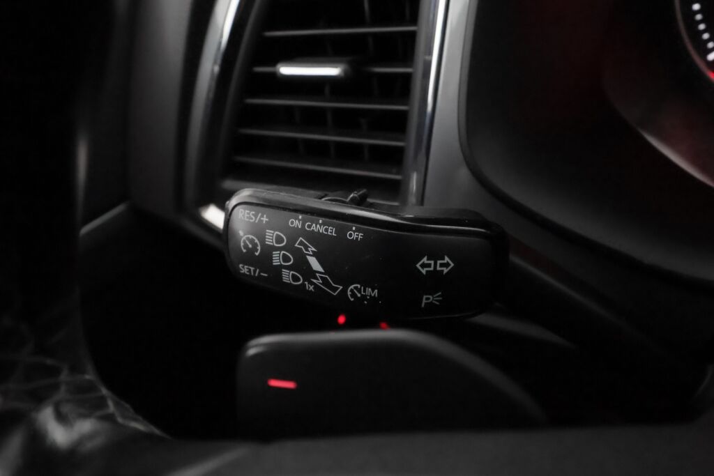 Seat Ateca 2019 Punainen