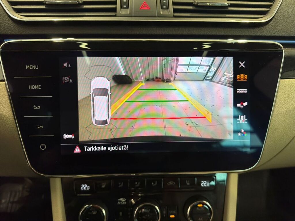 Skoda Superb 2019 Harmaa