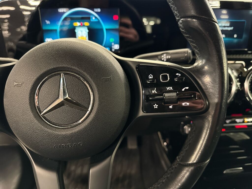 Mercedes-Benz A 2019 Musta
