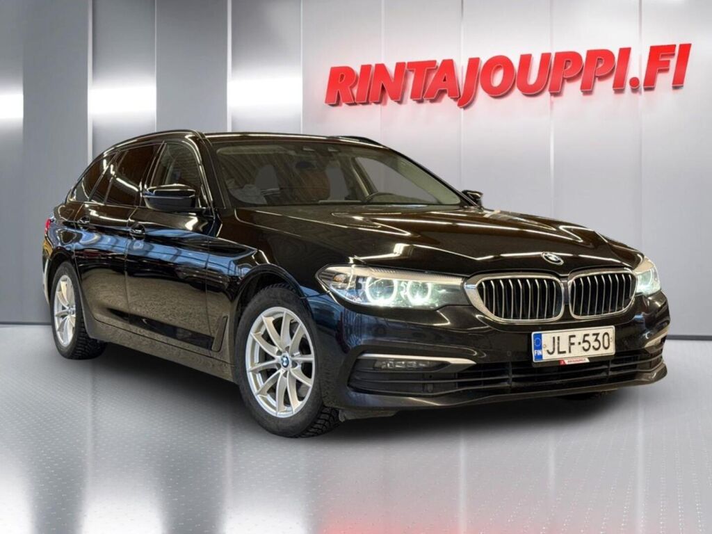 BMW 518 2019 Musta