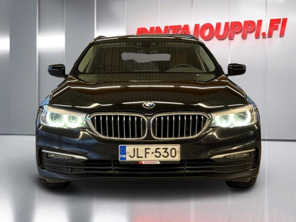 BMW 518 2019 Musta