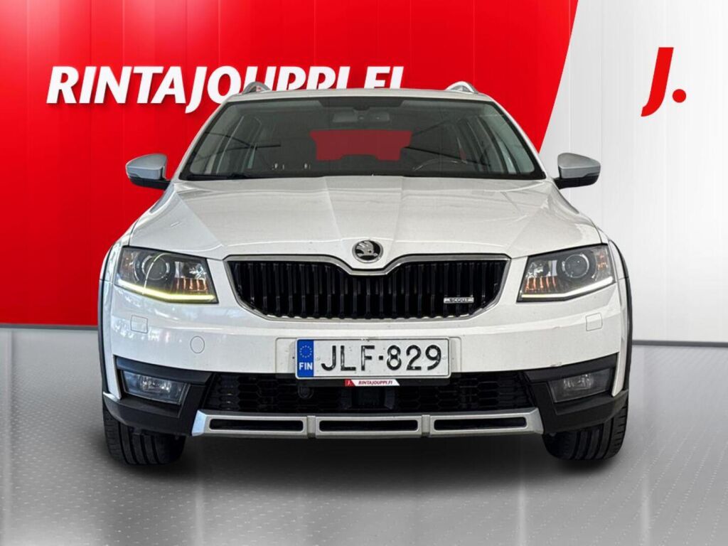 Skoda Octavia 2016 Valkoinen