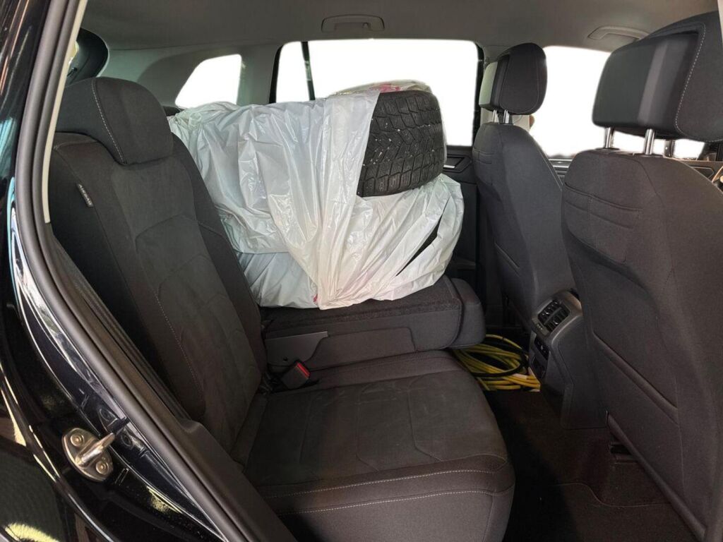 Volkswagen Tiguan 2022 Musta